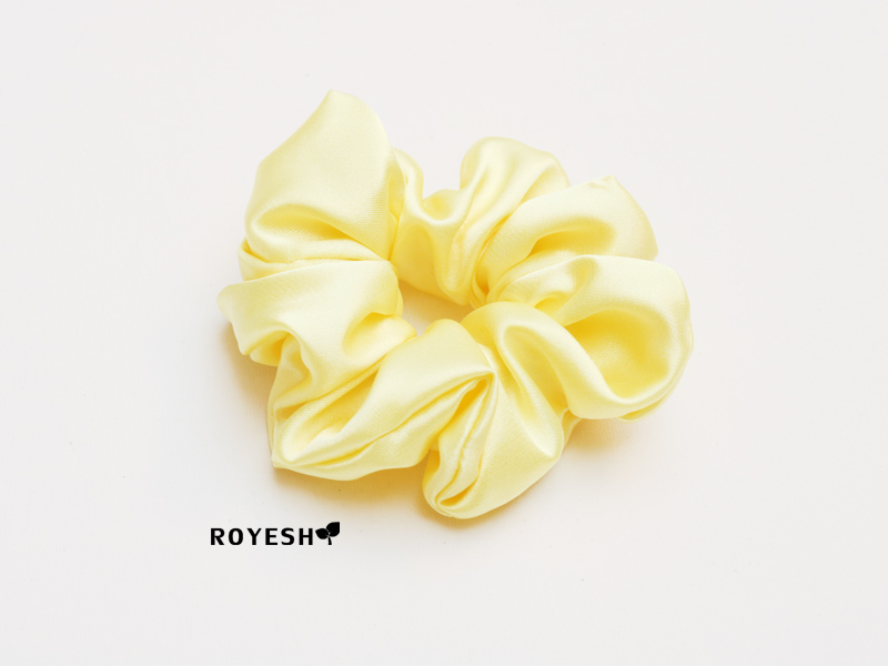 اسكرانچي ساتن زرد